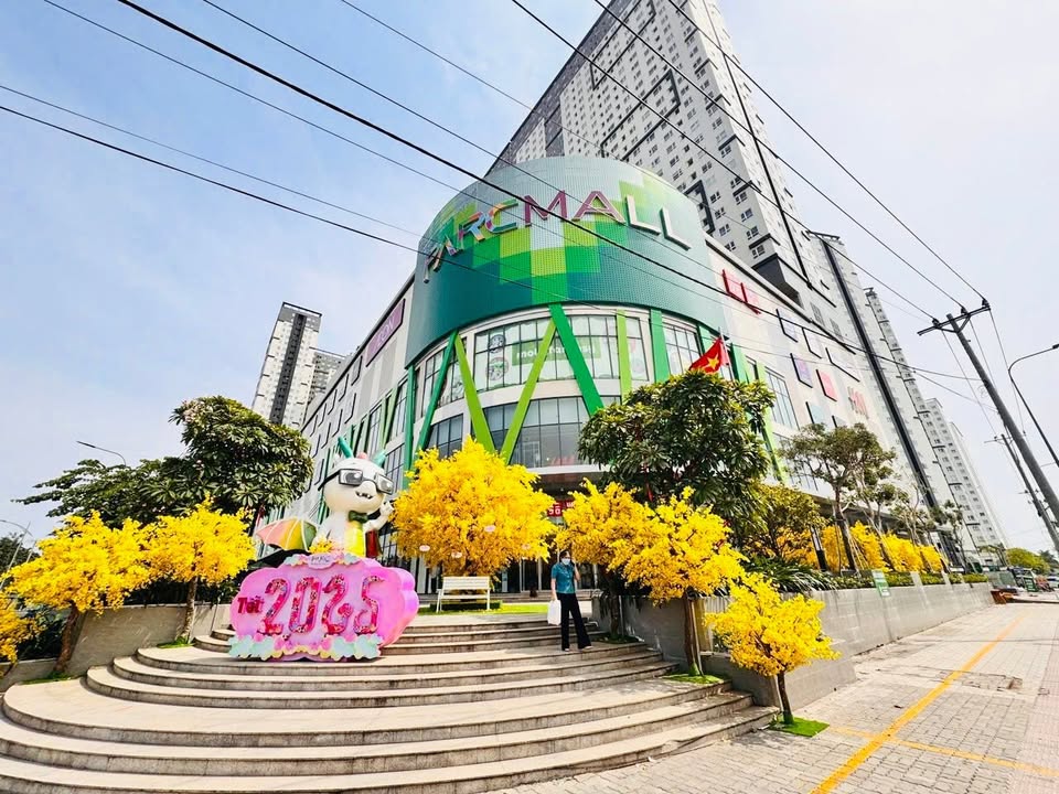 Căn hộ Topaz Elite Quận 8 85m² giá 4.199 tỷ - Căn góc view hồ bơi lý tưởng!