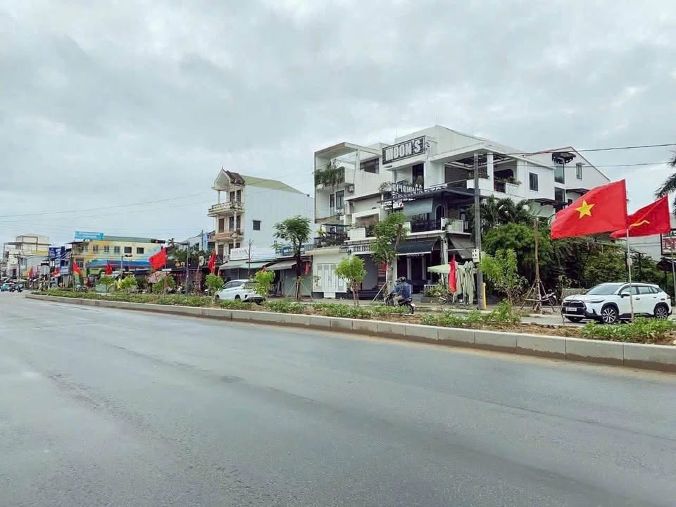 Đất mặt tiền Phạm Văn Đồng, TP Huế, 204m² giá 12.5 tỷ - Cơ hội đầu tư tuyệt vời!