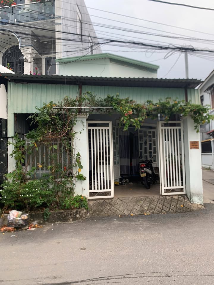 Nhà phố Thủ Dầu Một 95m² chỉ 3.3 tỷ - Lô góc hai mặt tiền