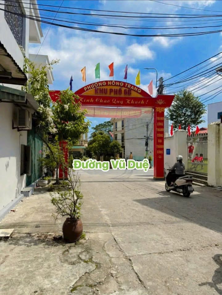 Đất nền Vũ Duệ, Việt Trì 108m² giá 5 tỷ - Vị trí đắc địa và sầm uất!