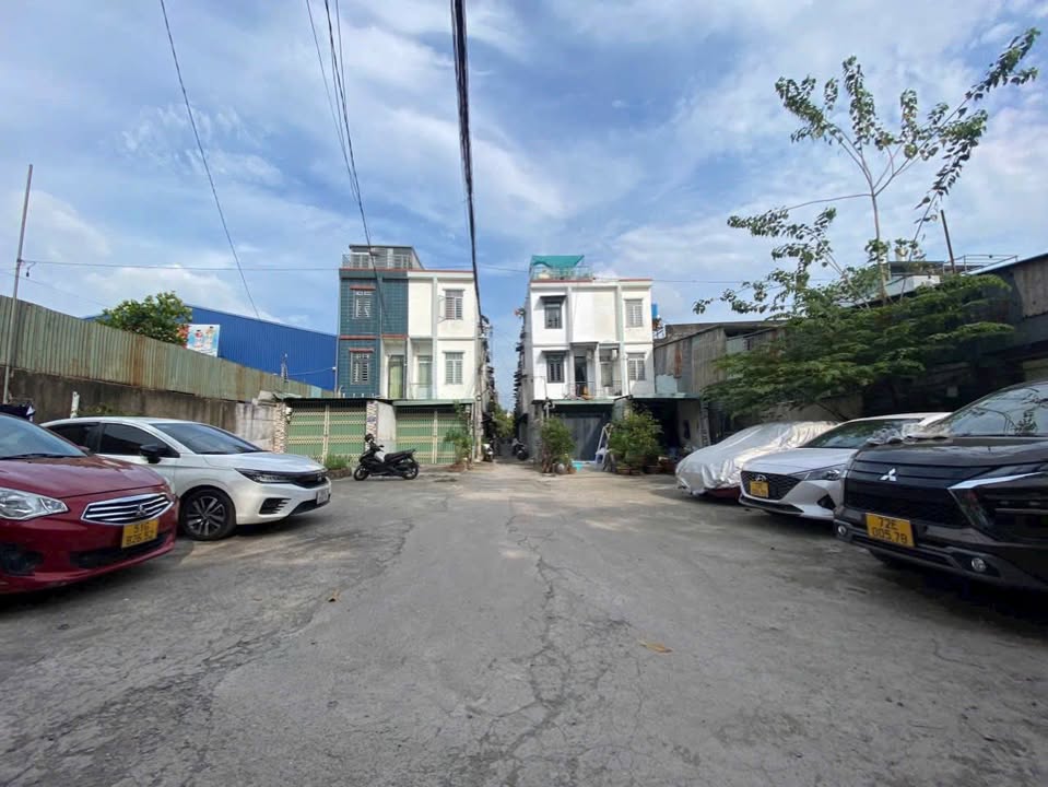 Nhà phố Thạnh Xuân, Quận 12, 31m² giá 1,5 tỷ - Ô tô vào tận nhà!