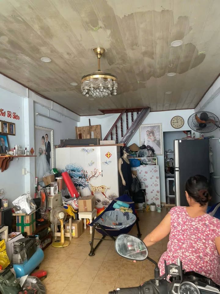 Nhà mặt tiền đường TTN 12, Q. 12, DT 40m² - Khu vực buôn bán sầm uất!