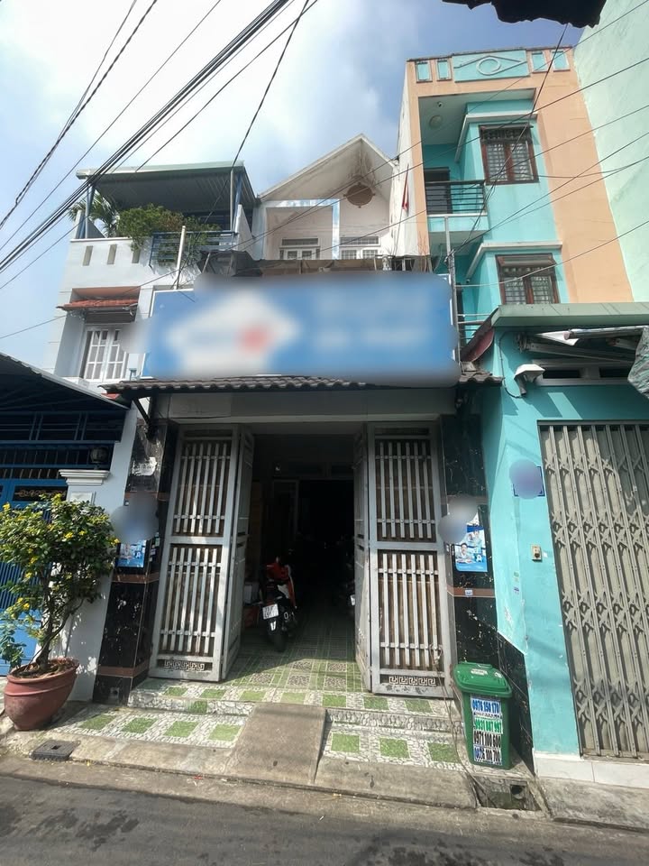 Nhà 3 Tầng Đường Tô Ký, 82m² giá 5.999 tỷ - Cơ hội đầu tư tuyệt vời!