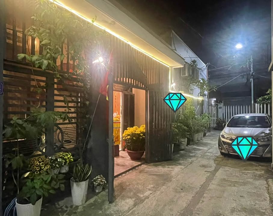 Nhà cho thuê đường Nguyễn Thiện Kế, quận Sơn Trà, 80m² giá 12,5 triệu - Hướng Nam mát mẻ quanh năm!