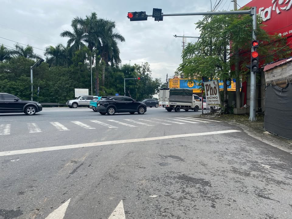 Đất nền Quang Minh 54m² giá 4 tỷ - Mặt tiền rộng ô tô tránh