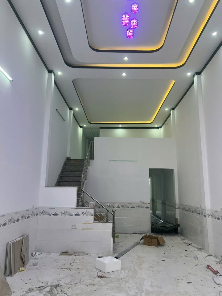 Nhà gác lửng Bến Cát 150m² giá 2.2 tỷ - Cơ hội đầu tư tuyệt vời!