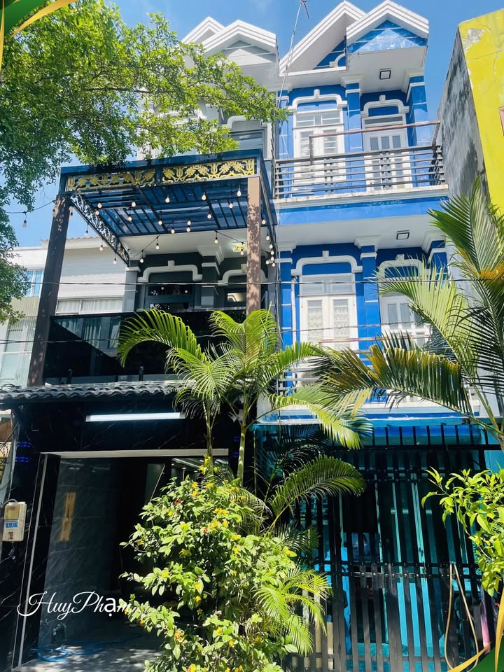 Nhà phố 3 tầng Lê Văn Lương 42m² giá 3.35 tỷ - Tiện ích hoàn hảo ngay Phú Mỹ Hưng!