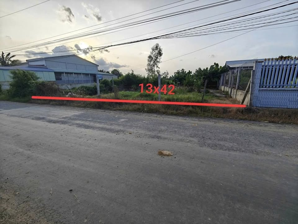 Đất mặt tiền đường Nhựa, xã Mỹ Quý Đông, 570m² - Cơ hội đầu tư tốt!