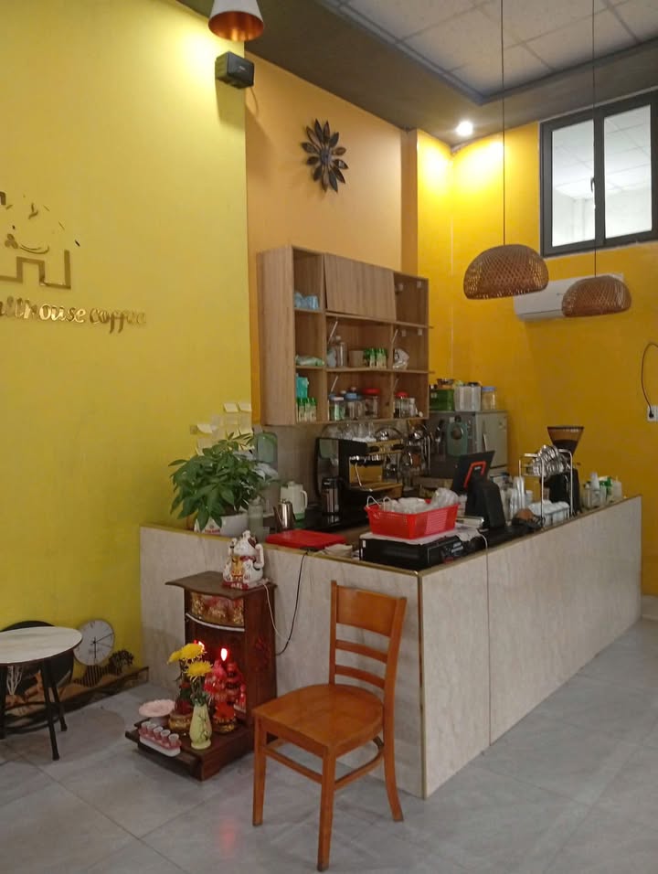 Mặt bằng quán Cà Phê lô góc Mai Chí Thọ 160m² - Sang nhượng nhanh!