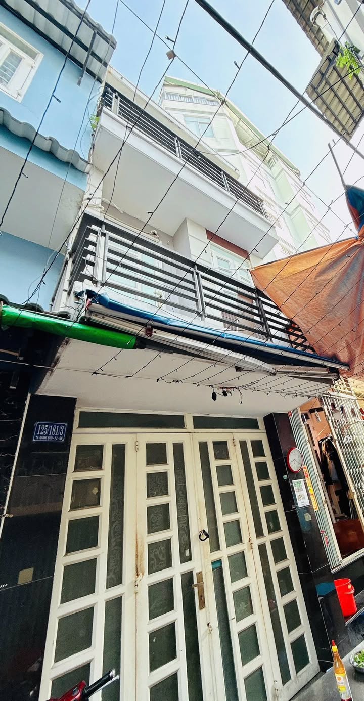 Nhà bán hẻm 4m khu VIP P2, Q8 - 18m² giá 2.98 tỷ - Pháp lý rõ ràng!