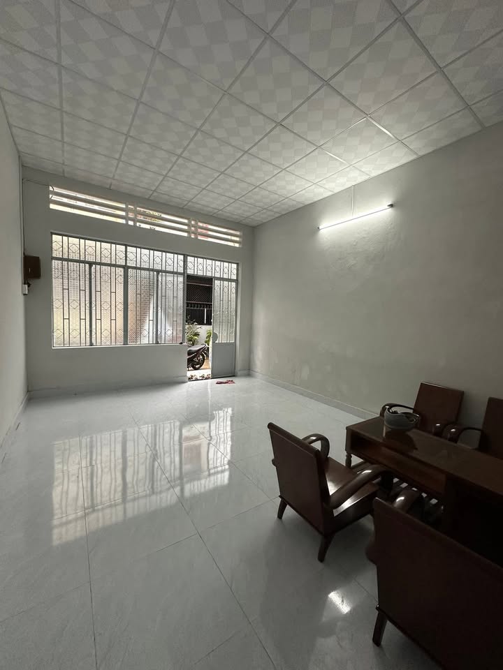 Nhà nguyên căn cho thuê tại Hà Huy Tập, 50m² chỉ 5 triệu/tháng - Đừng bỏ lỡ cơ hội!