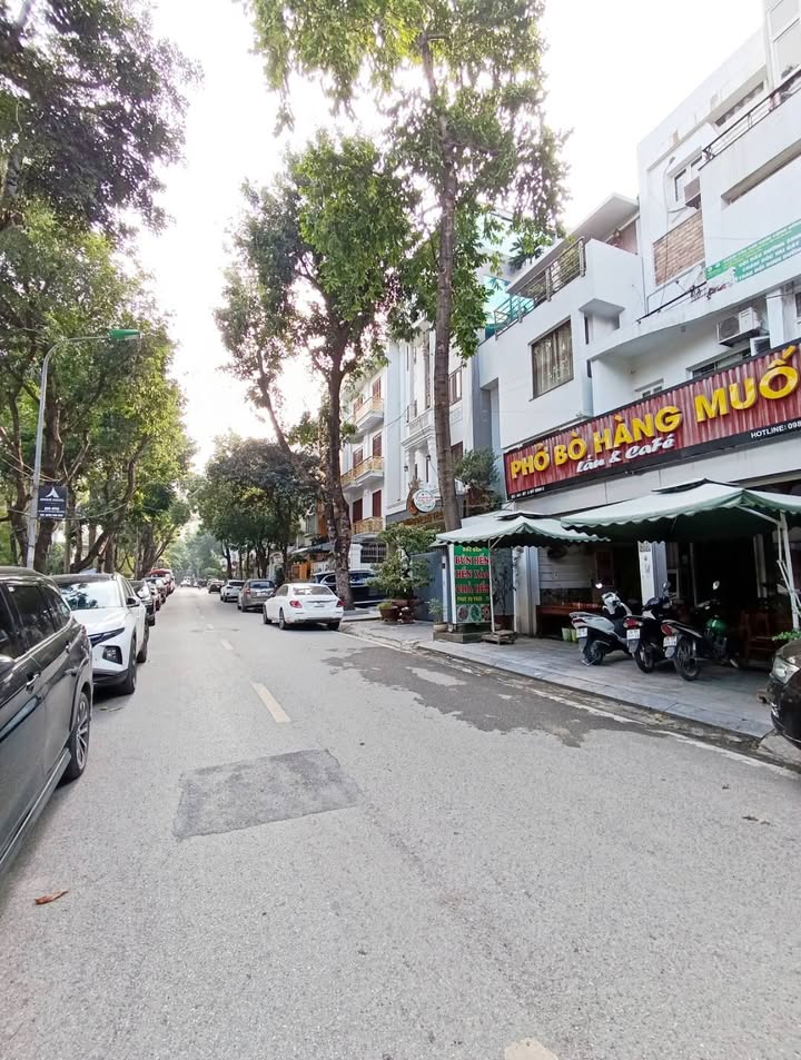 Nhà mặt phố Mỹ Đình 2 80m² giá 20 tỷ - Vị trí đắc địa, dân trí cao!