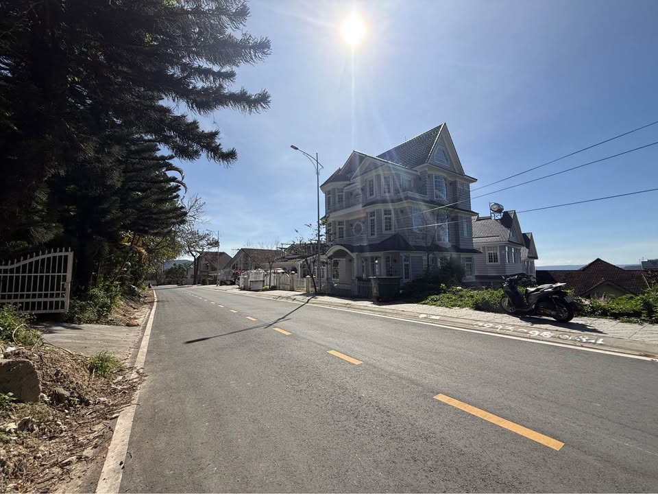 Đất nền Đà Lạt 840m² giá 94 tỷ - Vị trí đắc địa mặt tiền đường Khởi Nghĩa Bắc Sơn