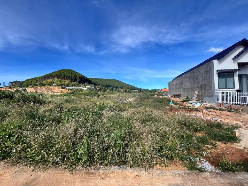 Đất nền Nam Ban Lâm Hà 178m² giá 749 triệu - Sổ đỏ chính chủ, thương lượng ngay!