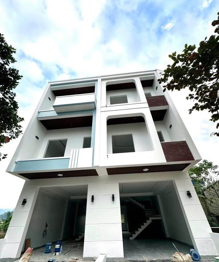 Nhà 3 tầng Ngọc Đường 85m² giá 2 tỷ - Sẵn sàng vào ở ngay!