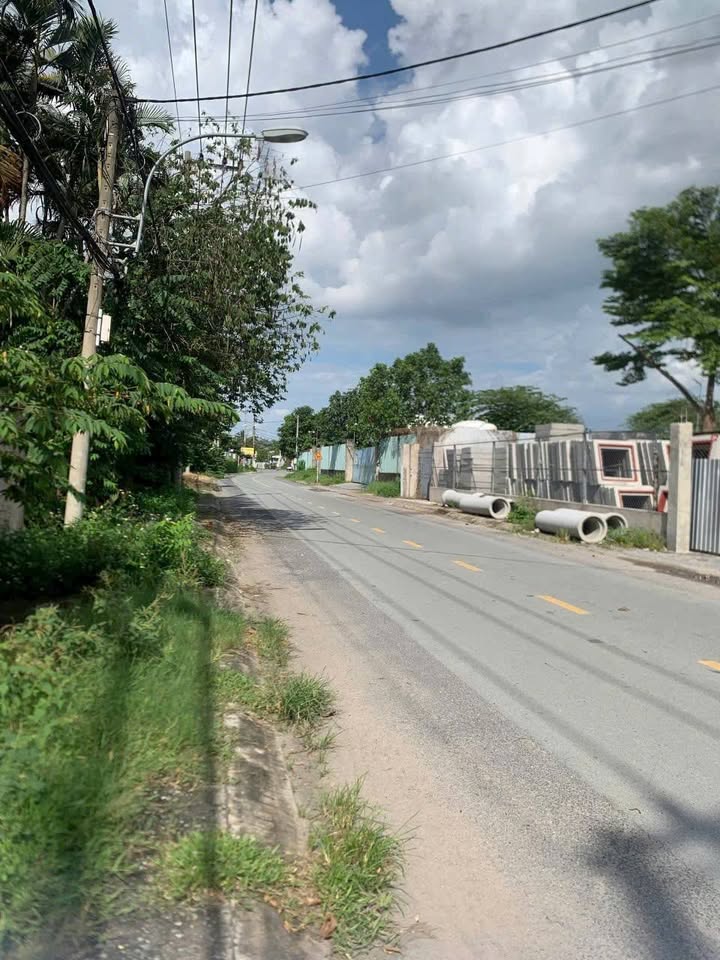 Đất thổ cư Tân Thới Nhì, Hóc Môn 2250m² giá 22 tỷ - Cơ hội đầu tư tuyệt vời!