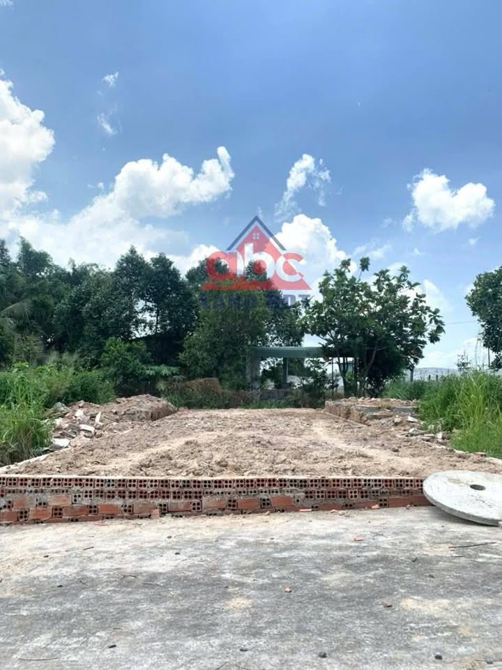 Đất thổ cư Hố Nai 100m² giá chỉ 1.05 tỷ - Sổ riêng, xây dựng tự do!