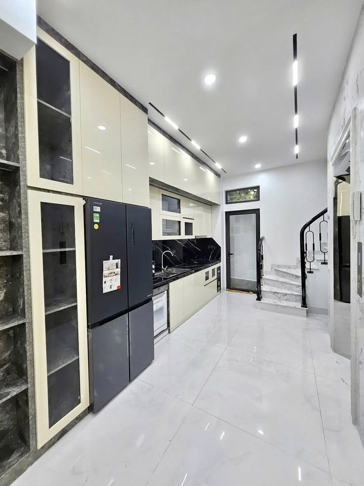 Nhà phố Nguyễn Khả Trạc, Cầu Giấy 51m² giá thương lượng - Kết nối thuận tiện, vừa ở vừa làm văn phòng!