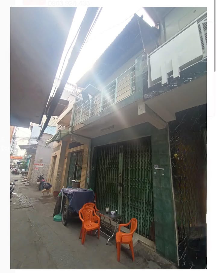 Nhà cấp 4 hẻm 4m Thái Phiên Quận 11 giá 7.5 tỷ - Tiện xây mới ngay!