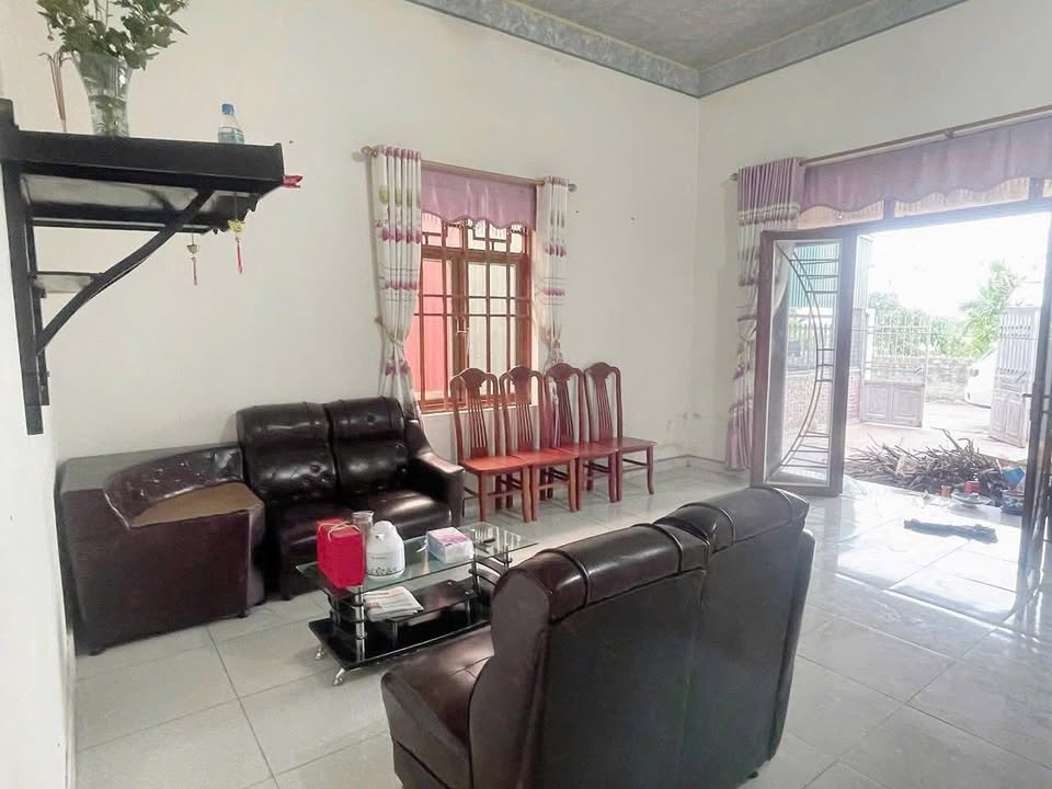 Đất tặng nhà tại phường Trần Nhân Tông, Chí Linh, Hải Dương 170m² - Giá 1 tỷ thuận lợi!