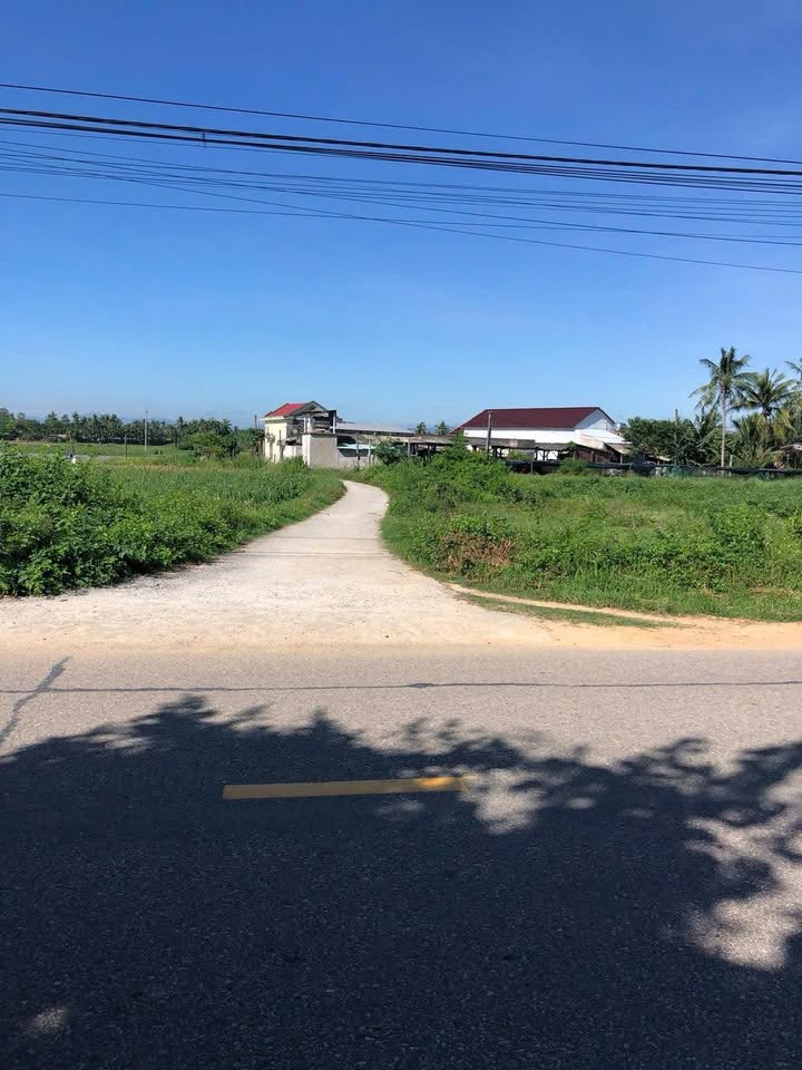 Đất vườn Phú Cát Quốc Oai 500m² giá 399 triệu - Cơ hội đầu tư tuyệt vời!