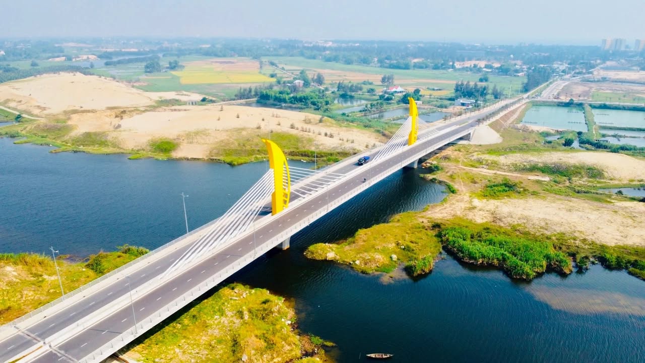 Đất nền Đà Nẵng 146.5m² giá 2 tỷ - Gần biển Hội An, tiềm năng tăng giá cao!