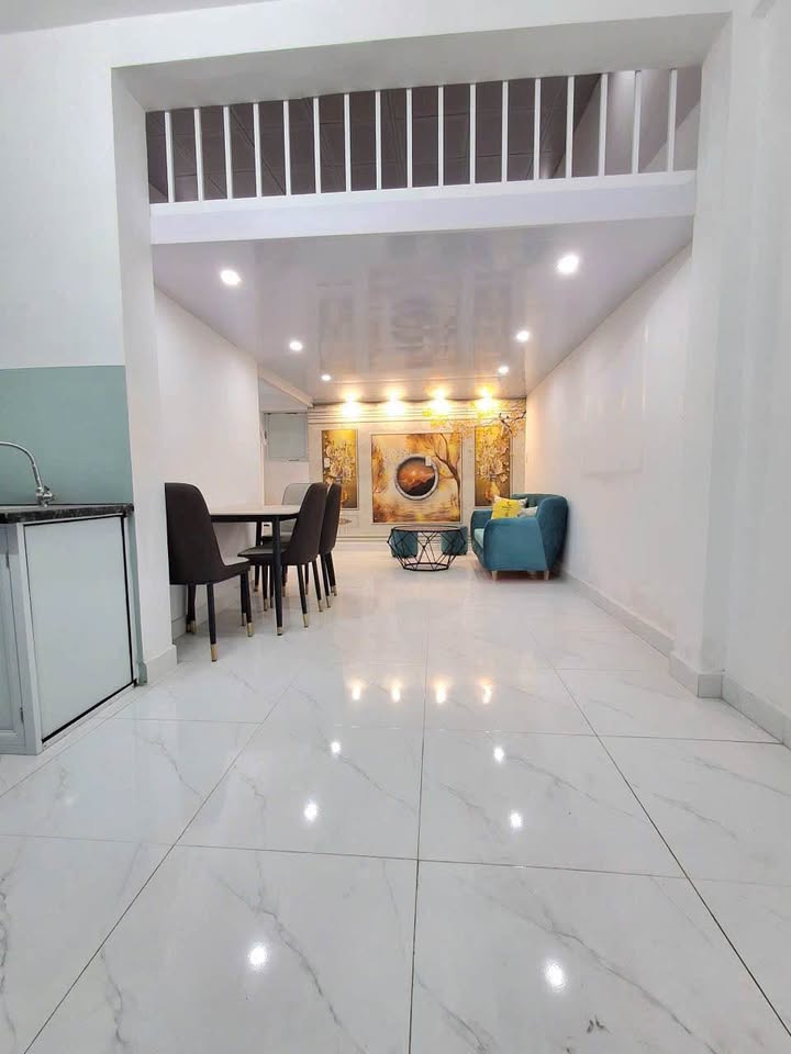 Nhà 2 tầng Kiến An 28m² giá 750 triệu - Kinh doanh hiệu quả ngay mặt ngõ!