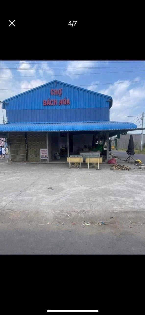 Nhà bán Hòa Bình, Chợ Mới, An Giang 75m² giá 1.5 tỷ - Tiện ích kinh doanh tuyệt vời!