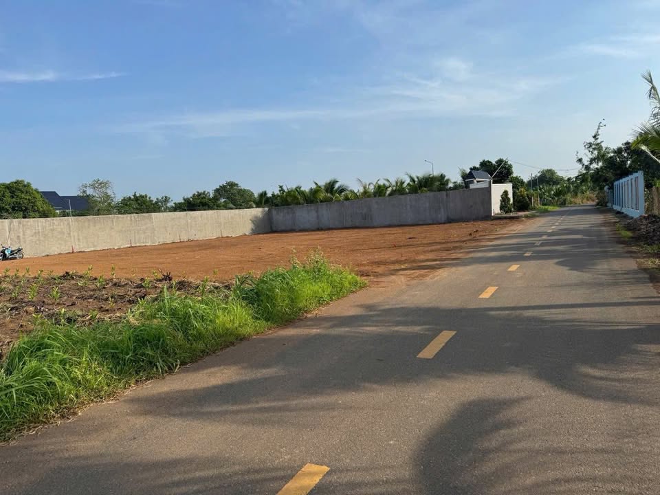 Lô đất Long Tân 182m² giá 860 triệu - Cơ hội đầu tư tuyệt vời!