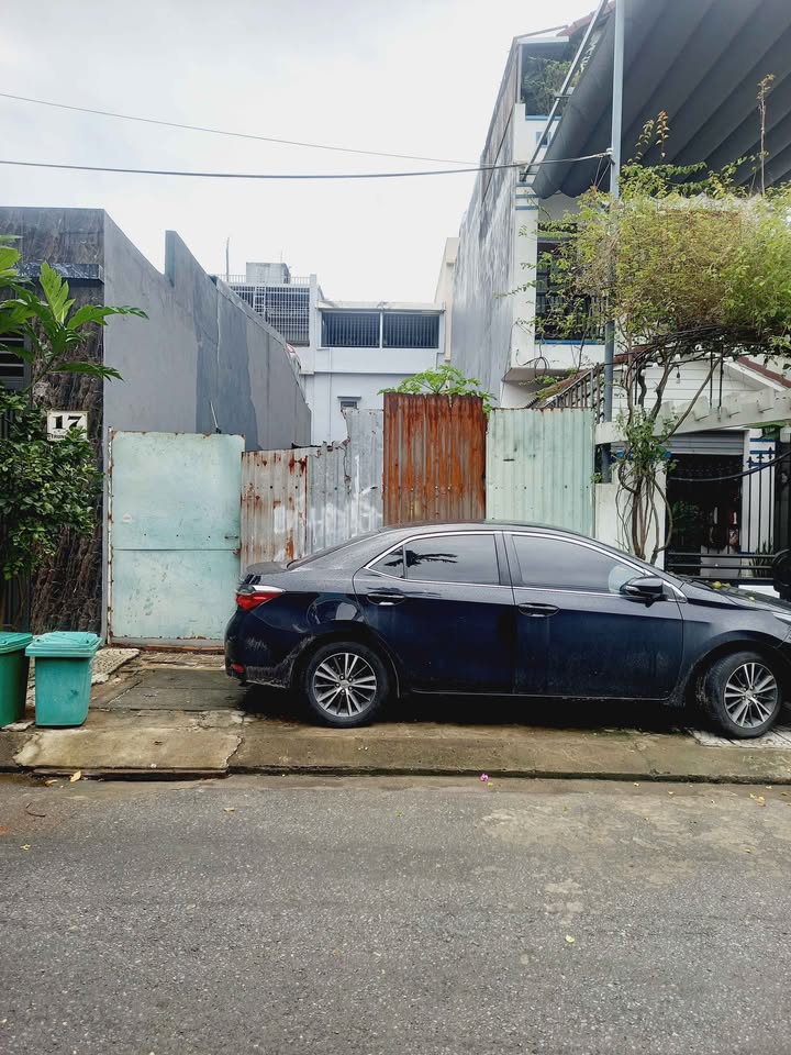 Đất nền đường Trung Đồng, Hòa Xuân, Đà Nẵng 100m² giá 4.1 tỷ - Vị trí đắc địa gần nhiều tiện ích!