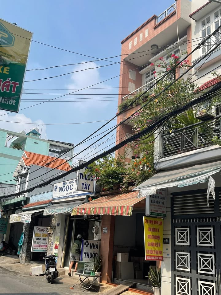 Nhà mặt tiền kinh doanh Hiệp Thành 65m² giá 7 tỷ - Đầu tư sinh lời ngay!