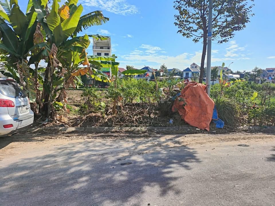 Bán đất thổ cư Nguộn Dĩnh Trì 75m² giá 2.4 tỷ - Cơ hội đầu tư tuyệt vời!