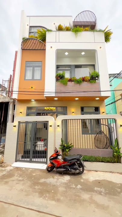 Nhà 1 trệt 2 lầu góc 2 mặt tiền tại Quang Trung, Cần Thơ 51.7m² - Giá chỉ 4.699 tỷ!