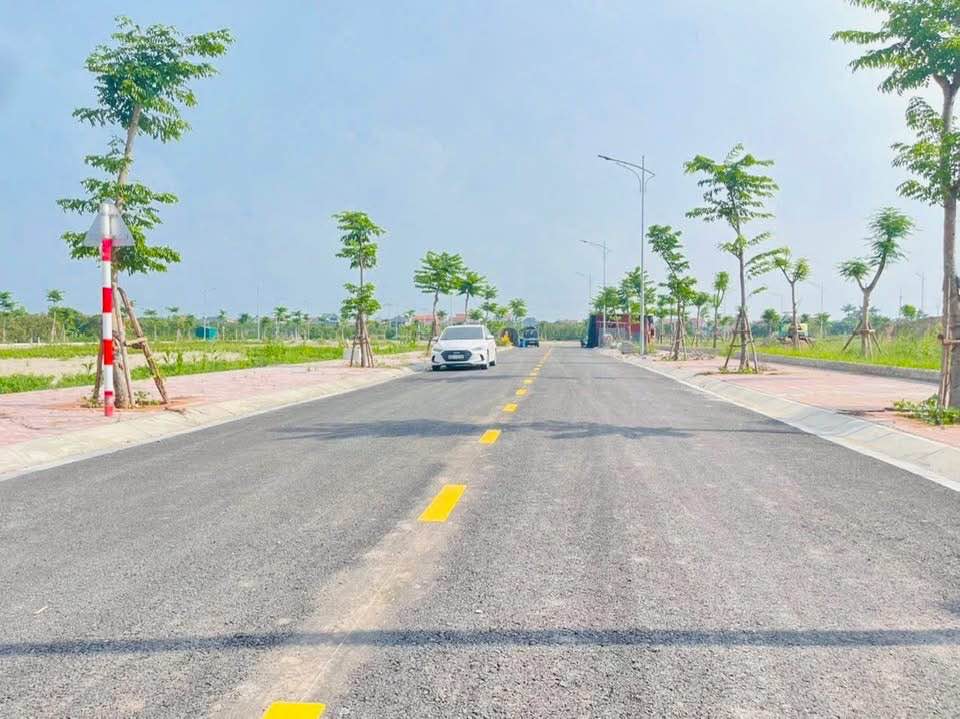 Đất giãn dân Bãi Sậy, Ân Thi 100m² giá 1.8 tỷ - Vị trí chiến lược gần cao tốc!