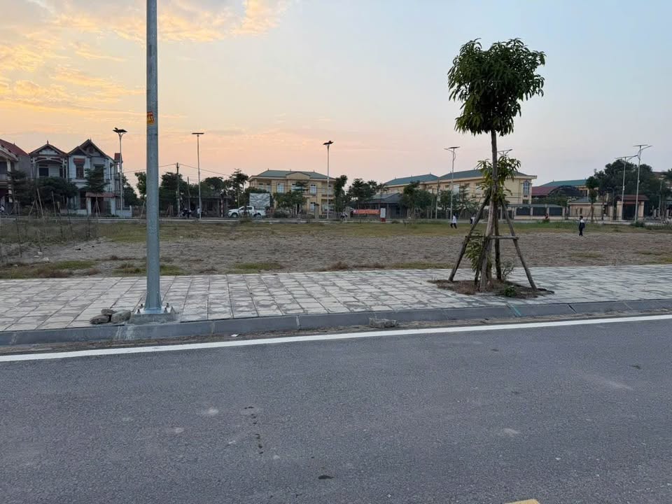 Đất nền Vĩnh Xá, Kim Động 322,5m² giá 2 tỷ - Tiềm năng đầu tư lớn!