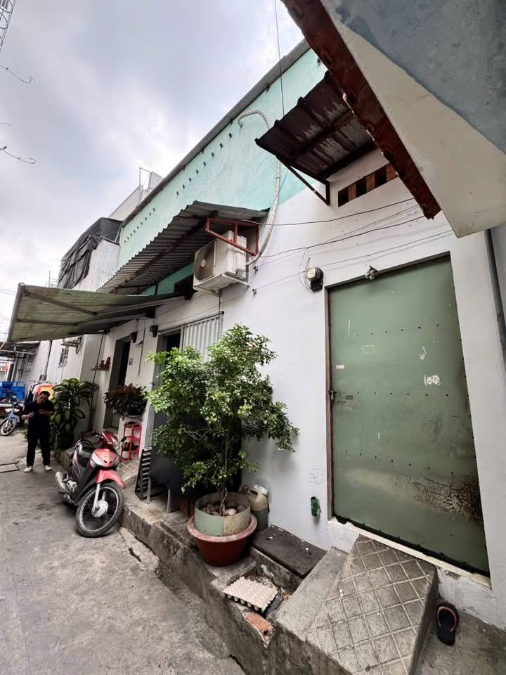 Nhà hẻm xe hơi Trần Thanh Mại, Tân Tạo 100m² giá 5,8 tỷ - Đầu tư sinh lời cao!