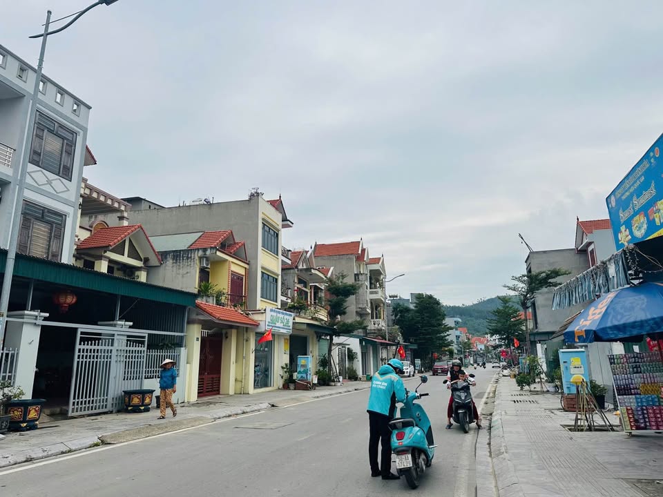 Đất nền Hùng Thắng Hạ Long 175m² giá 8.75 tỷ - Vị trí kinh doanh lý tưởng!