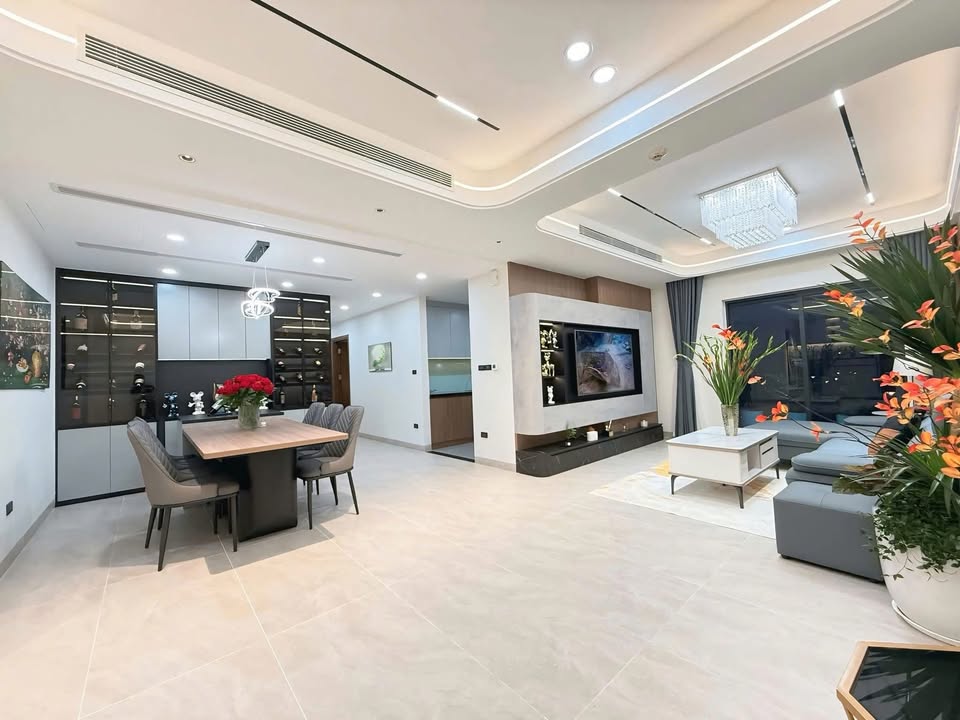 Căn hộ cho thuê Royal City, Thanh Xuân - Giá từ 13 triệu - Đầy đủ tiện nghi!