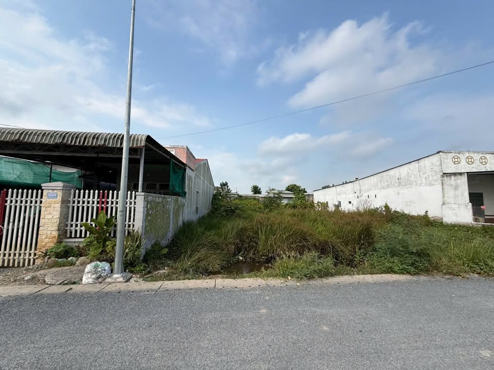 Đất nền 200m² tại Phường 1, Sóc Trăng - Giá chỉ 850 triệu, Sổ đỏ chính chủ!