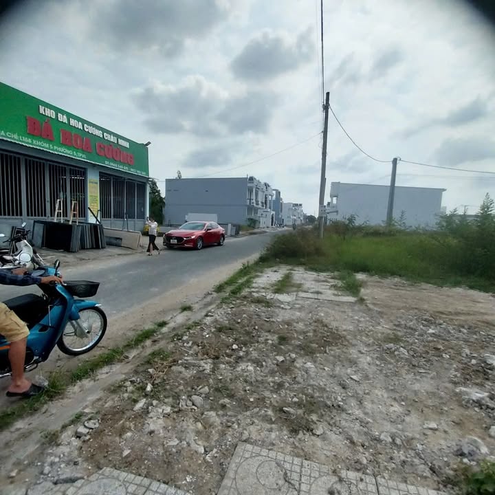 Đất nền biệt thự đường 7A, khu đô thị Minh Linh, 200m² giá 2.85 tỷ - Phong thủy tốt, sổ hồng chính chủ!