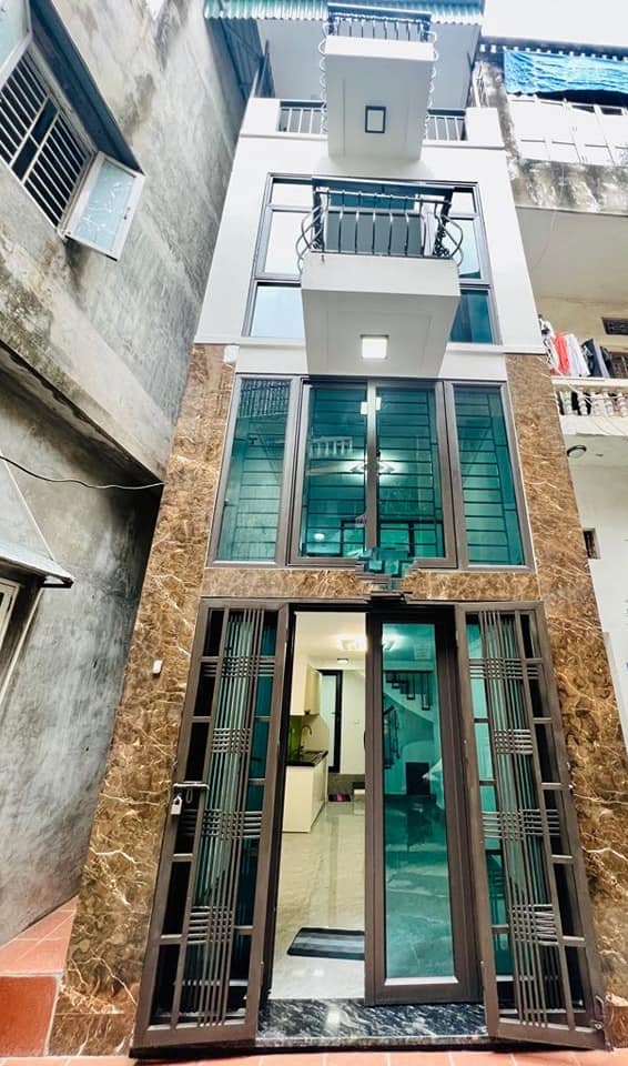 Nhà riêng Ngõ Văn Chương, Đống Đa 21m² giá 2.9 tỷ - Sẵn sàng vào ở ngay!