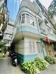 Nhà riêng Lạc Long Quân 50m² giá 7.5 tỷ - Thiết kế hiện đại, 2 mặt thoáng!