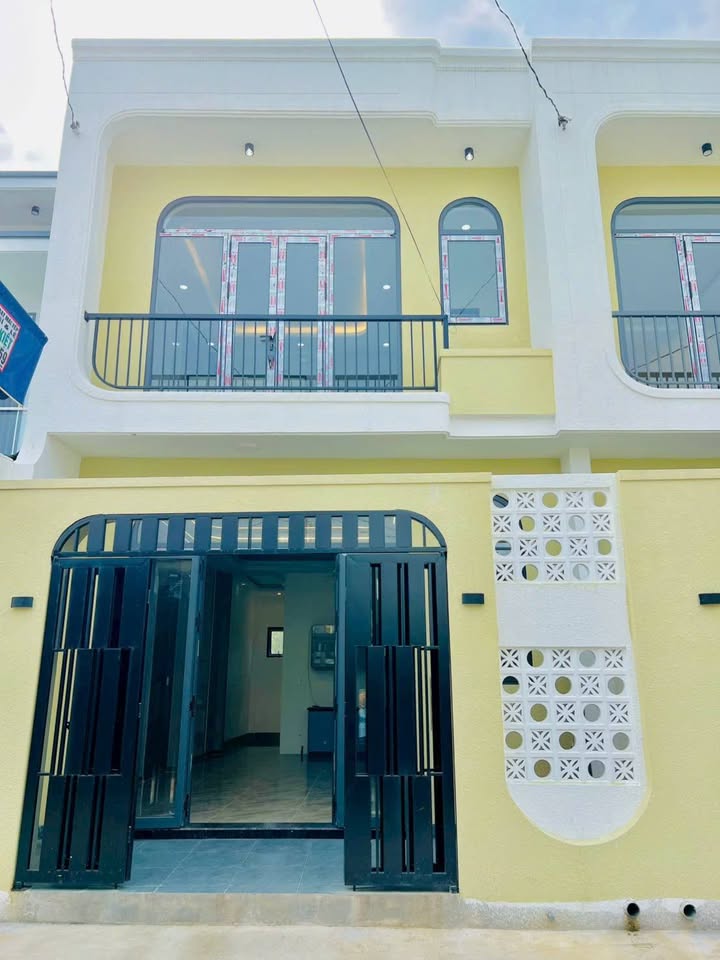 Nhà bán Tân Vĩnh Hiệp 80m² giá 2.7 tỷ - Sổ hồng riêng, gần chợ