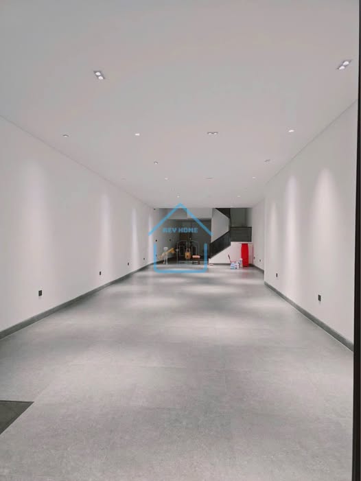 Cho thuê mặt bằng đường Triệu Nữ Vương, Hải Châu 140m² - Vị trí đắc địa, lối đi riêng!