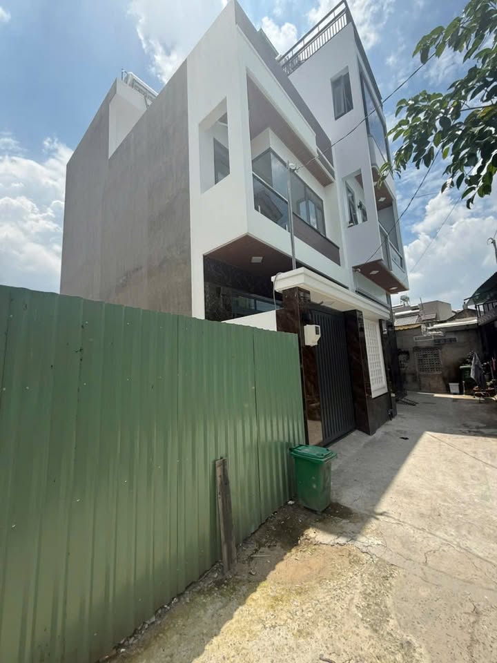 Nhà phố mới xây 75m² đường 160, Tăng Nhơn Phú A, giá 6.5 tỷ - Thiết kế sang trọng, tiện nghi!