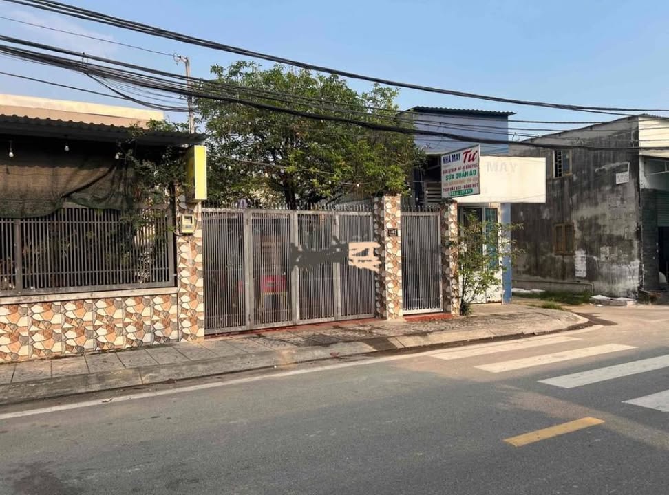 Nhà mặt tiền Tân Phú - Thủ Đức 182m² giá 10.3 tỷ - Cơ hội đầu tư lý tưởng!