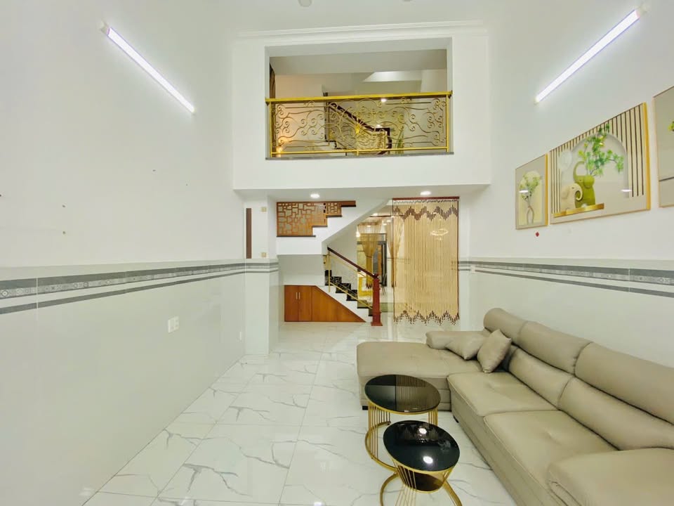 Nhà nguyên căn cho thuê tại Lâm Văn Bền, Tân Quy, 80m² - Full nội thất, tiện nghi cao cấp!