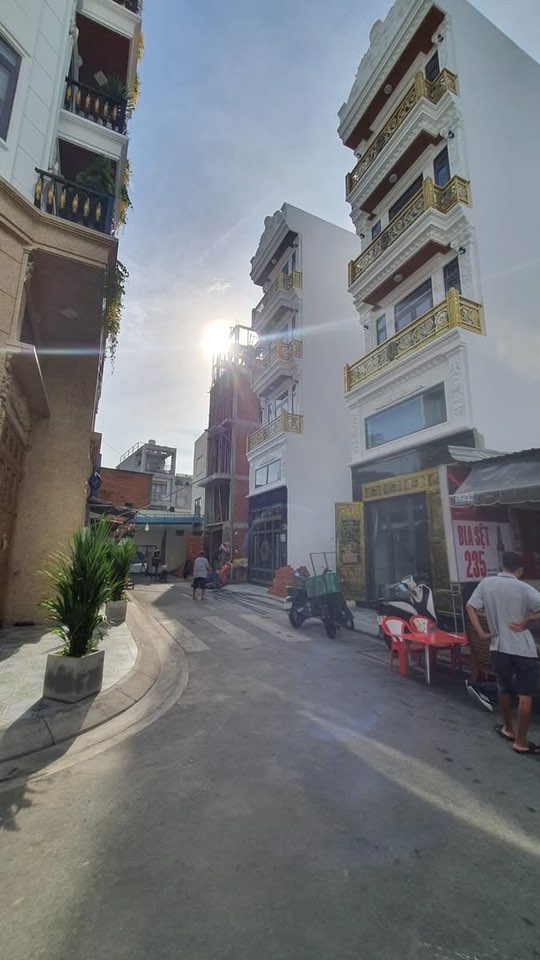 Đất hẻm VIP 8m đường Gò Xoài, Bình Tân 120m² giá 12.6 tỷ - Cơ hội đầu tư hấp dẫn!