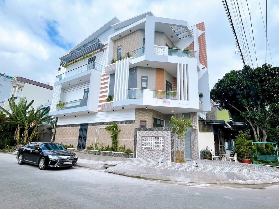 Nhà phố 2 mặt tiền Trần Văn Long, An Khánh, 640m² giá 7.8 tỷ - Đầu tư sinh lời ngay!