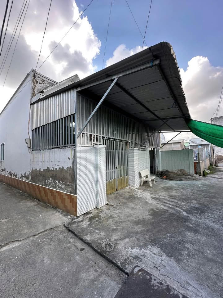 Nhà trệt Hẻm 73, Phú Lợi, 80m² giá 1.15 tỷ - Sổ hồng chính chủ!